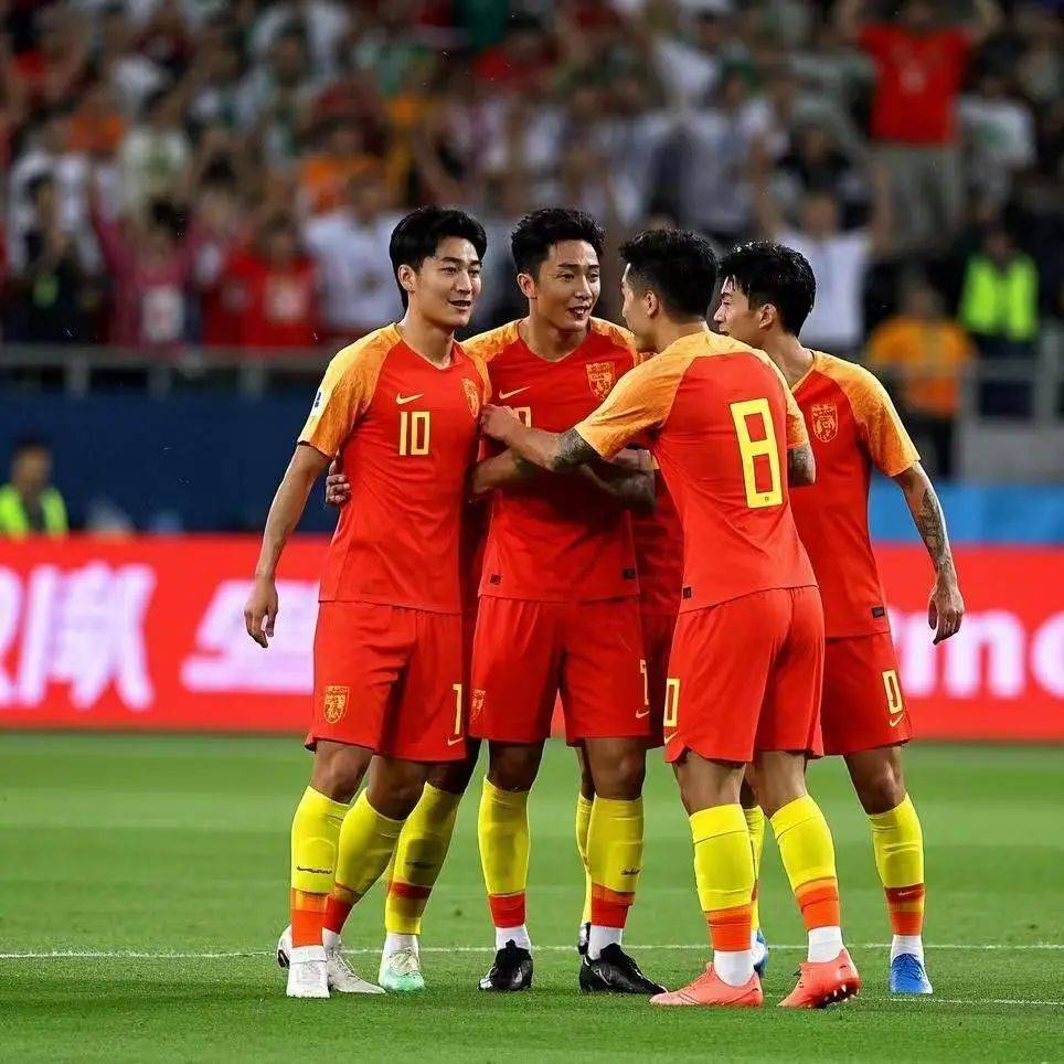 中超联赛强队逐渐崭露头角,新星频现 中超联赛强队逐渐崭露头角,新星频现